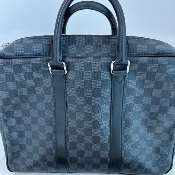 Louis Vuitton iCare Bag Damier Graphite - Picture 6 of 15
